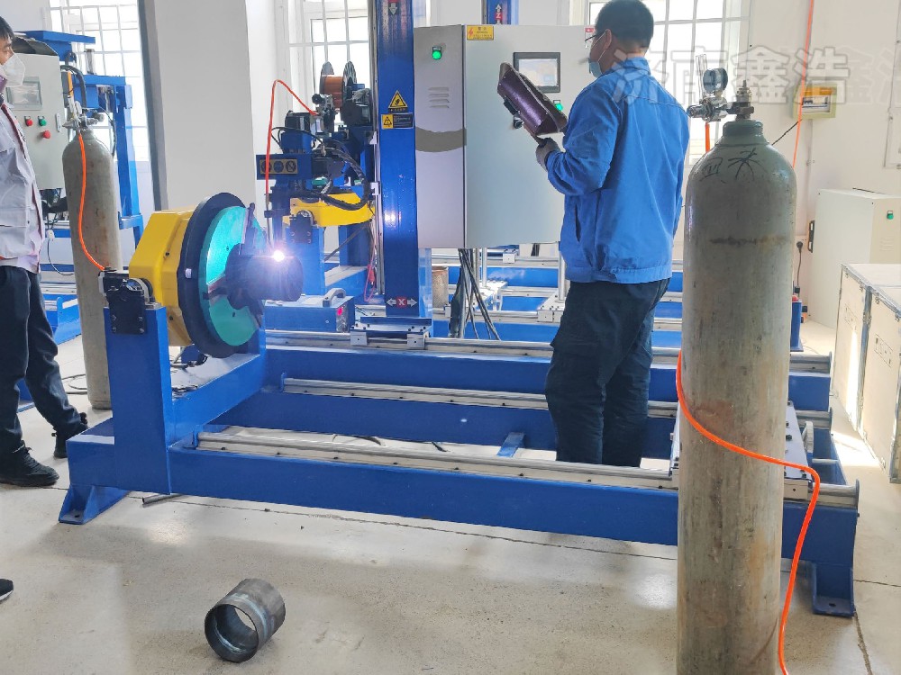 鑫浩7軸-2240型，氬弧自動焊